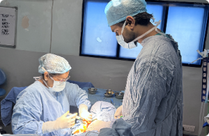 How to Choose the Right Plastic Surgeon for Your Procedure?